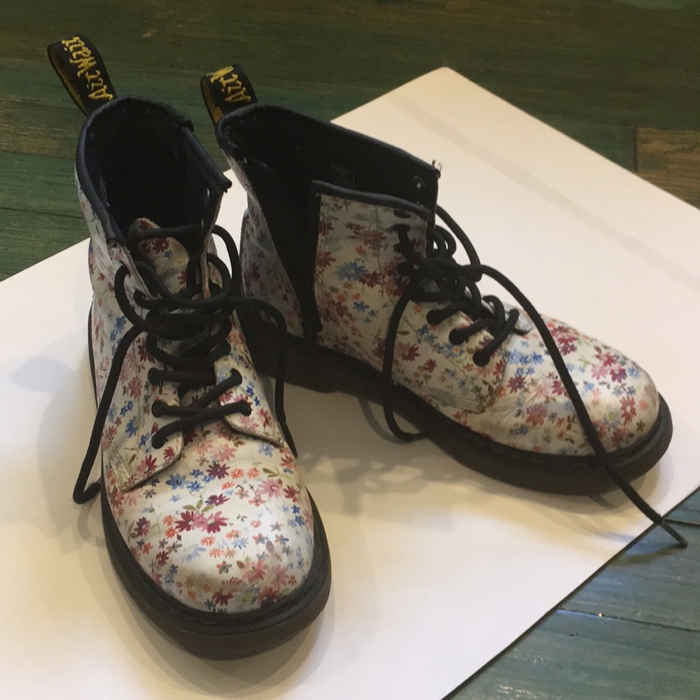 Doc Martens girls floral boots - US size 3